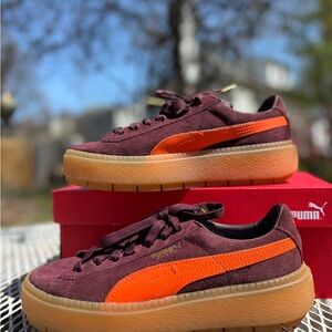 Platform Puma Suede Sneakers in Burgundy and Orange - mint size 8 (38.5 eu)